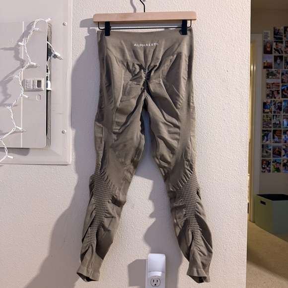 Alphalete Pants - Alphalete Women's Contour Taupe Leggings XL